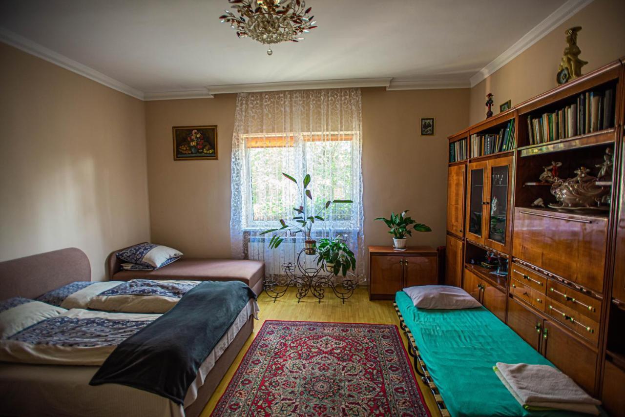 Lizak Apartment แบรฮอฟ ภายนอก รูปภาพ