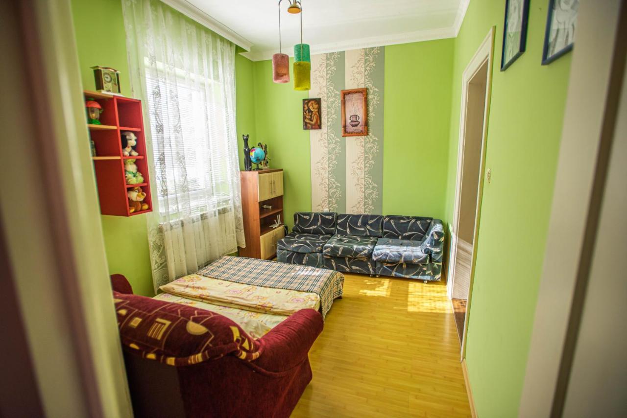 Lizak Apartment แบรฮอฟ ภายนอก รูปภาพ